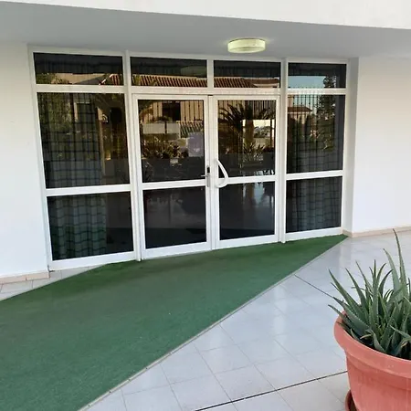 Tagara Puerto de Santiago (Tenerife)